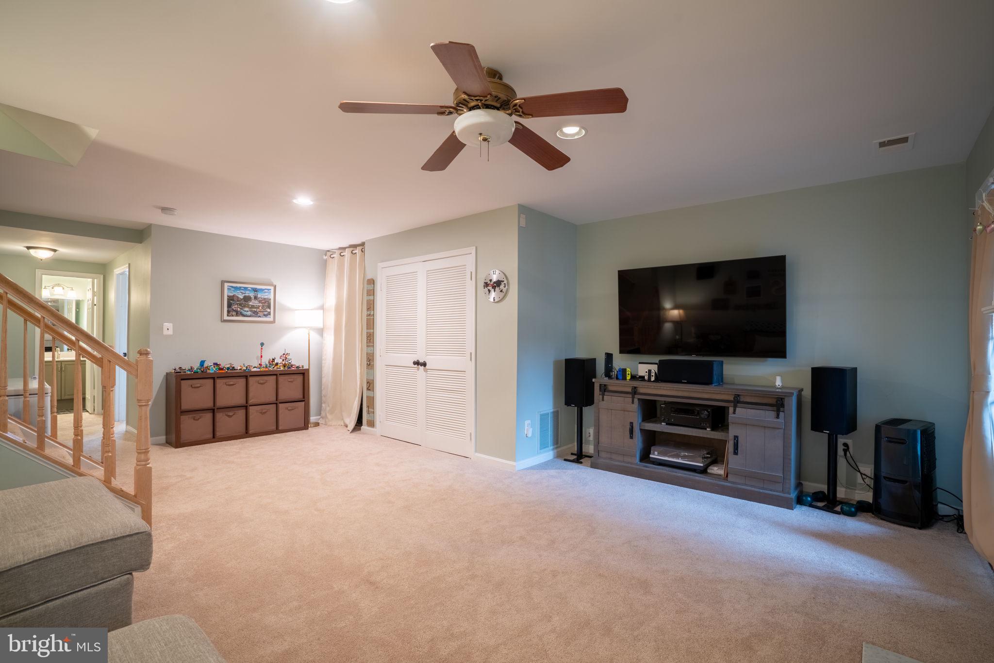 43594 BLACKSMITH SQUARE
