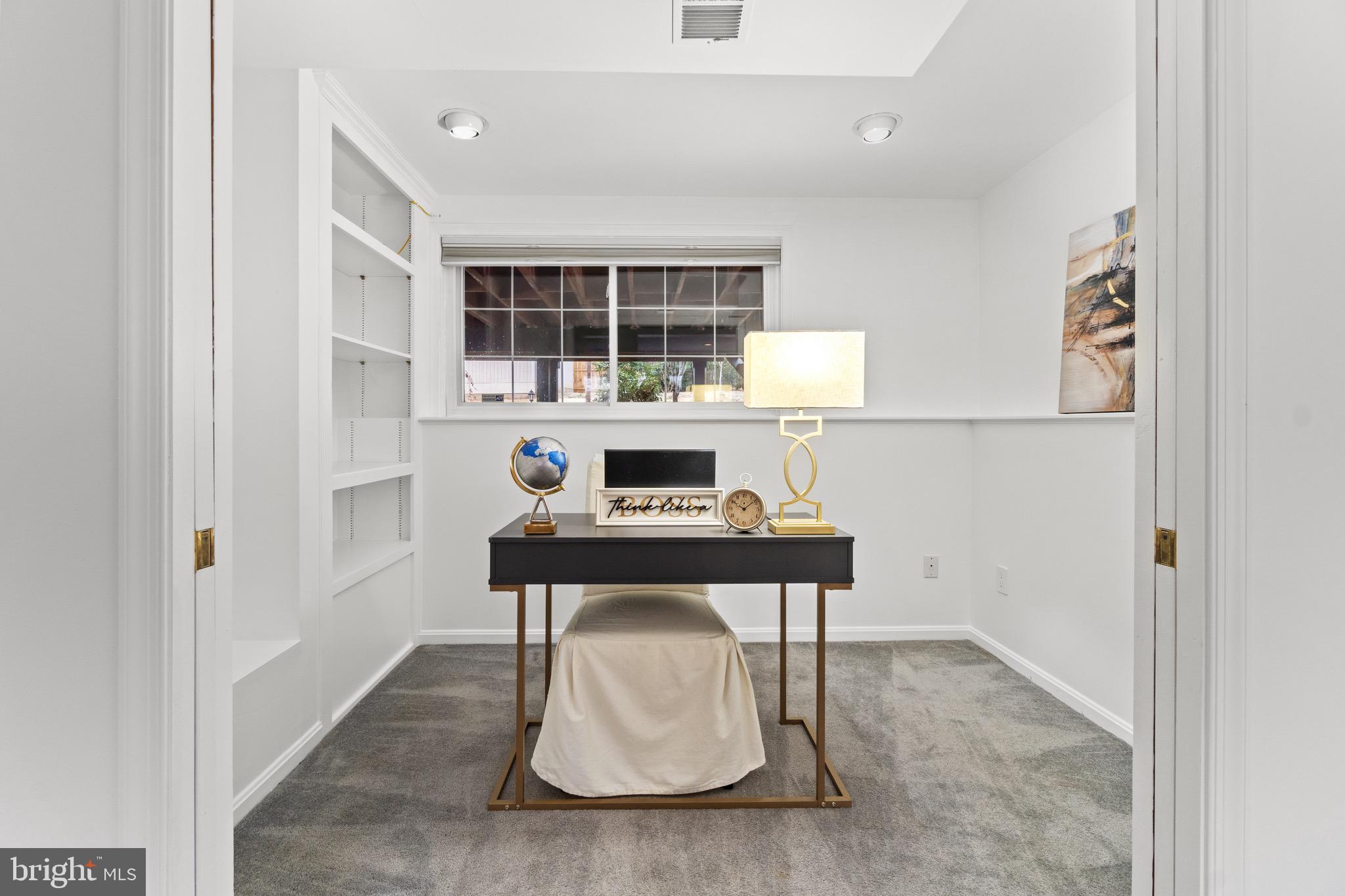 113 SENECA CHASE COURT