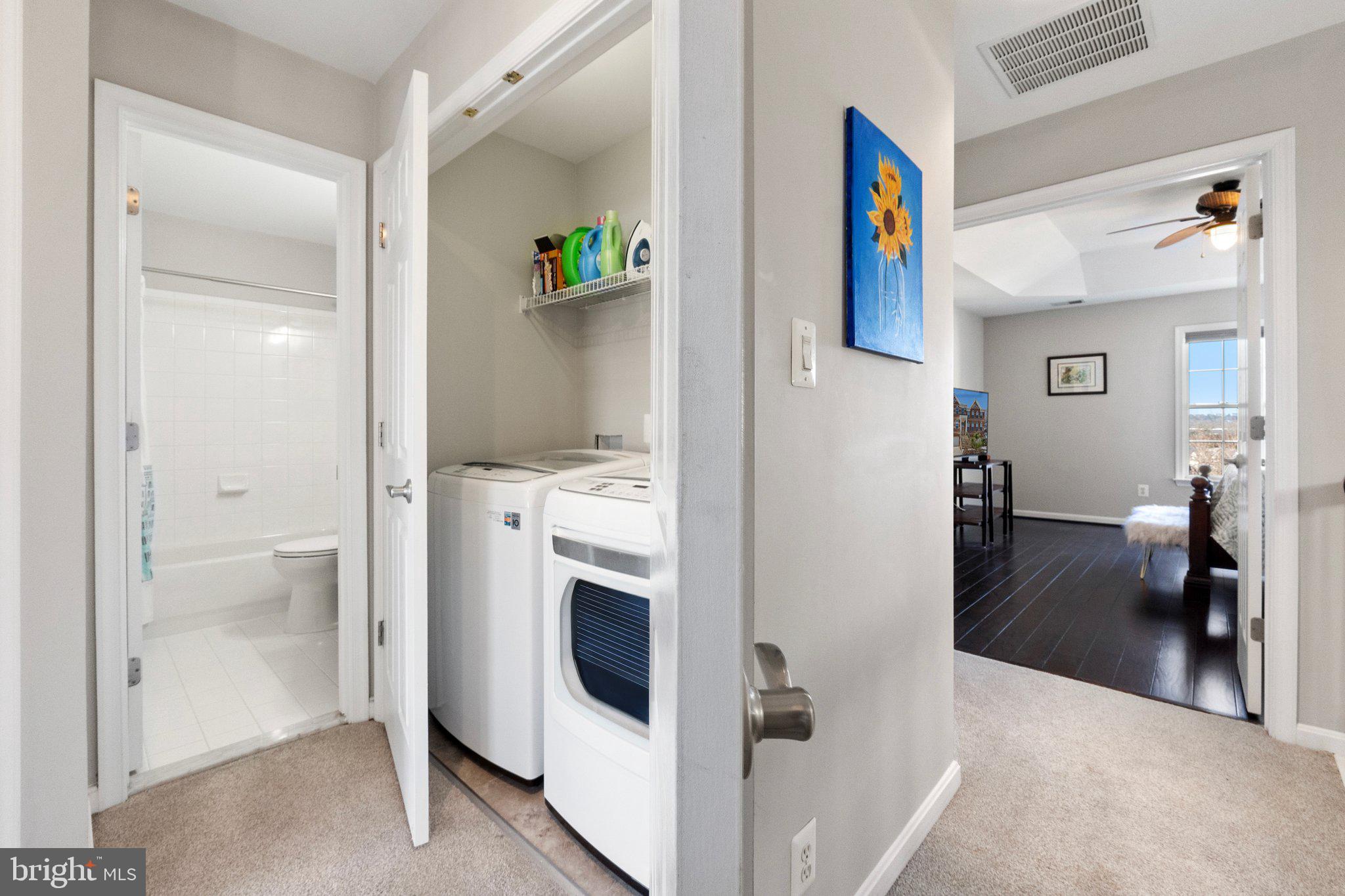 809 VALEMOUNT TERRACE NE