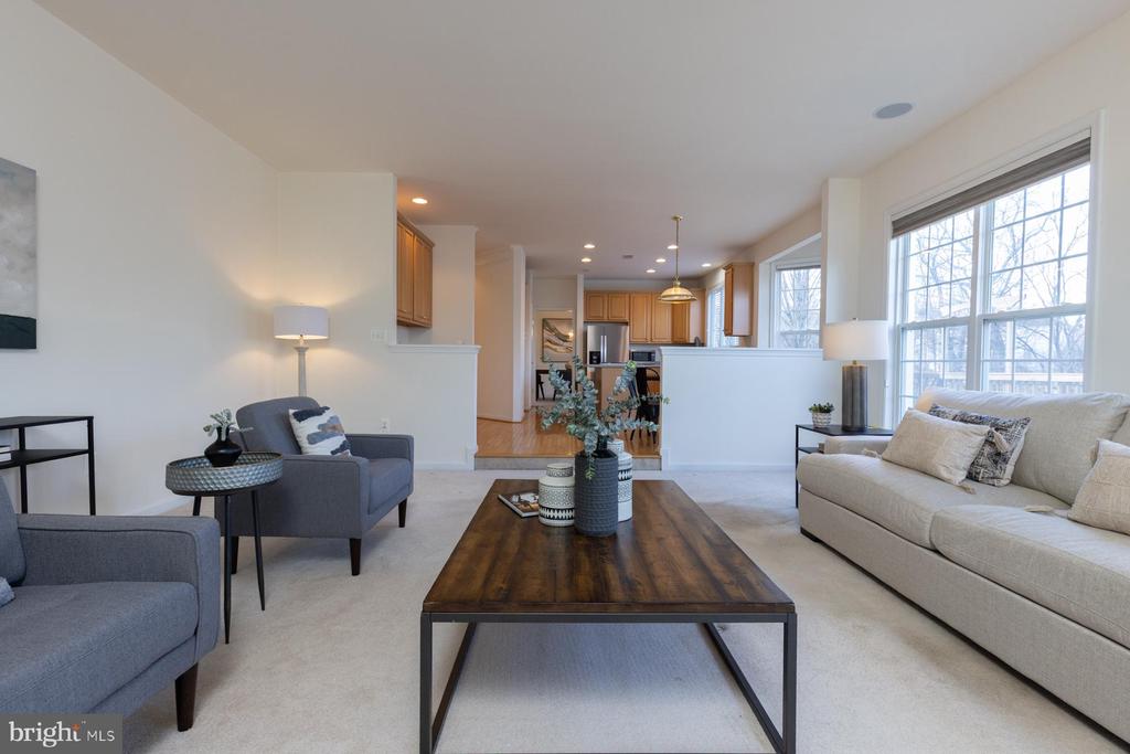19013 PANTHER COURT