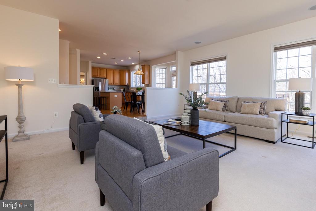 19013 PANTHER COURT