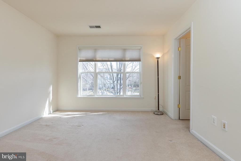 19013 PANTHER COURT
