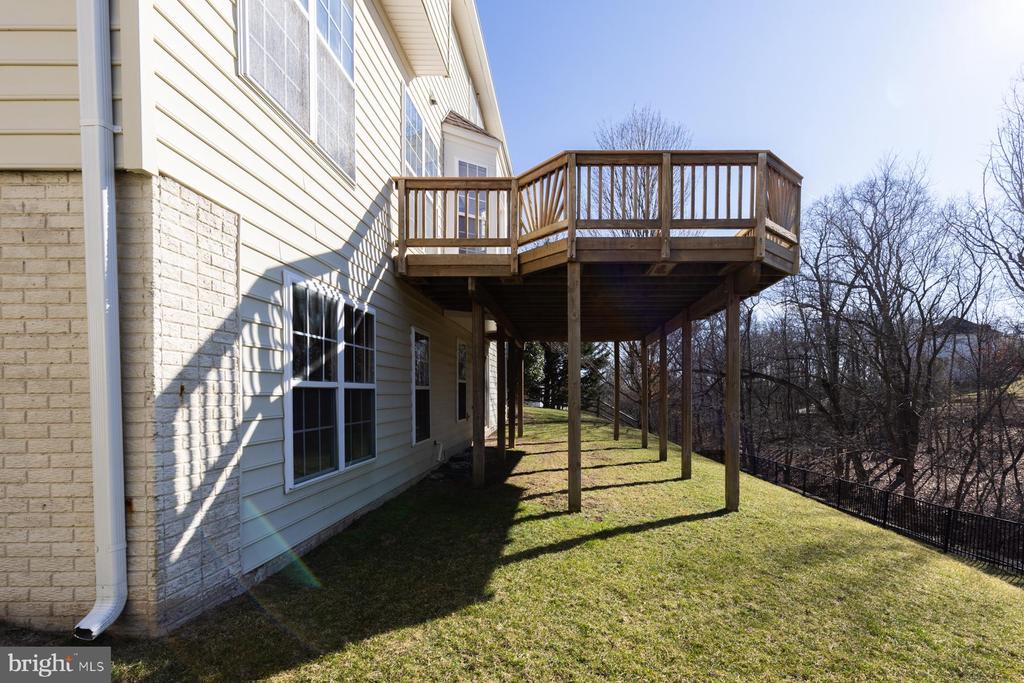19013 PANTHER COURT