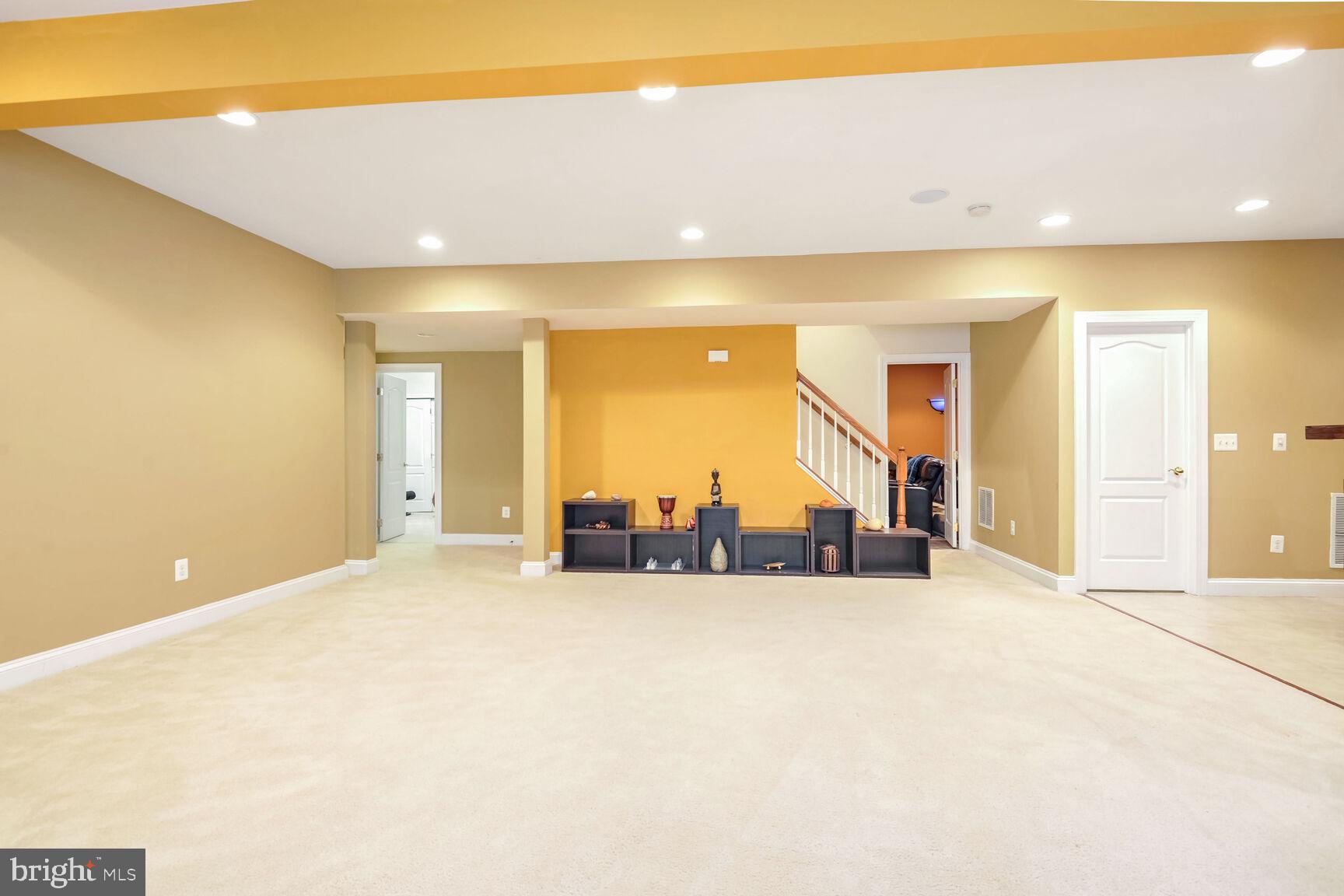 19028 KIPHEART DRIVE
