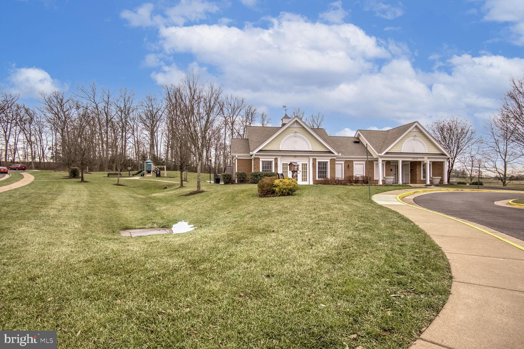 19028 KIPHEART DRIVE