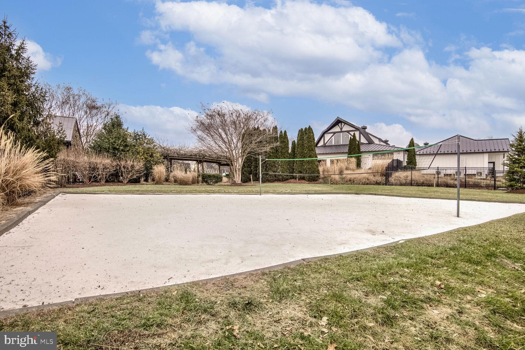 19028 KIPHEART DRIVE