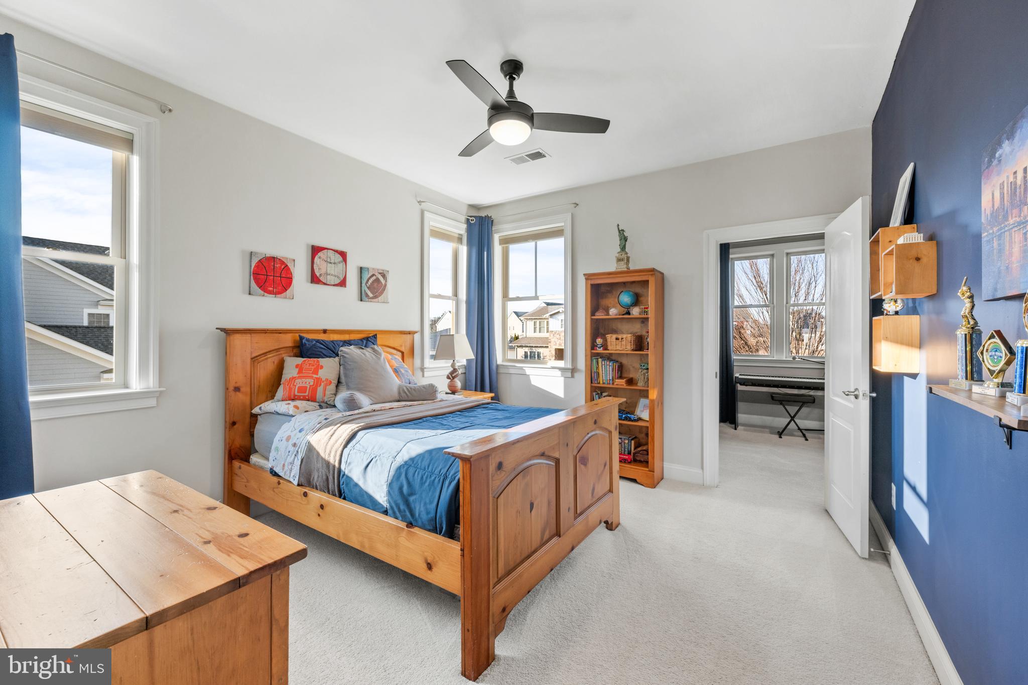 41633 WHITE YARROW COURT