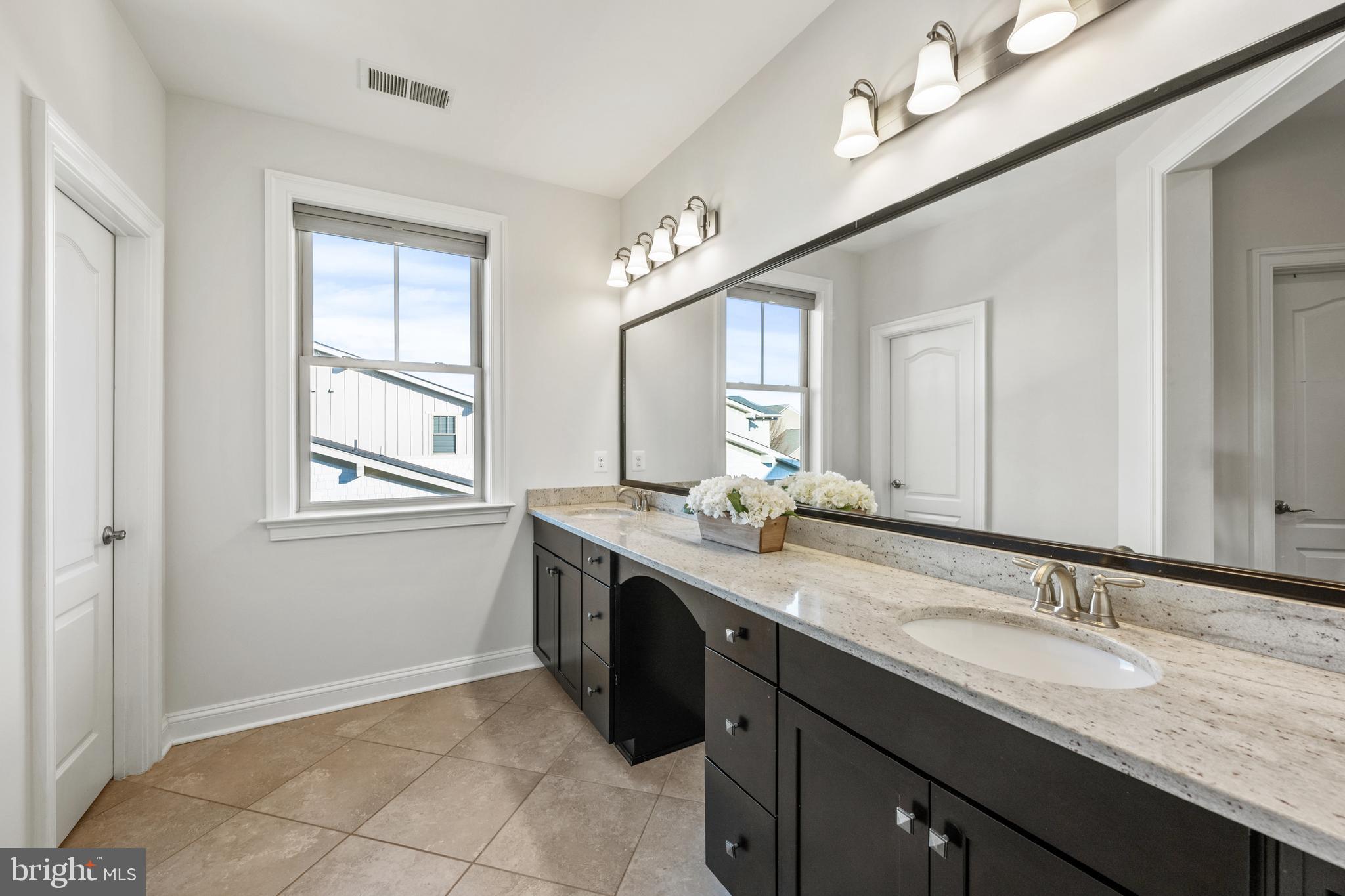 41633 WHITE YARROW COURT