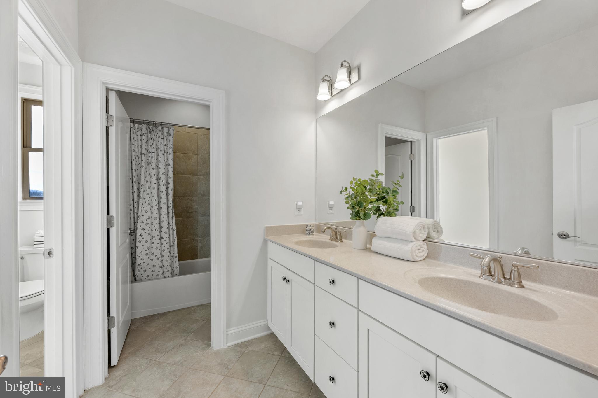 41633 WHITE YARROW COURT