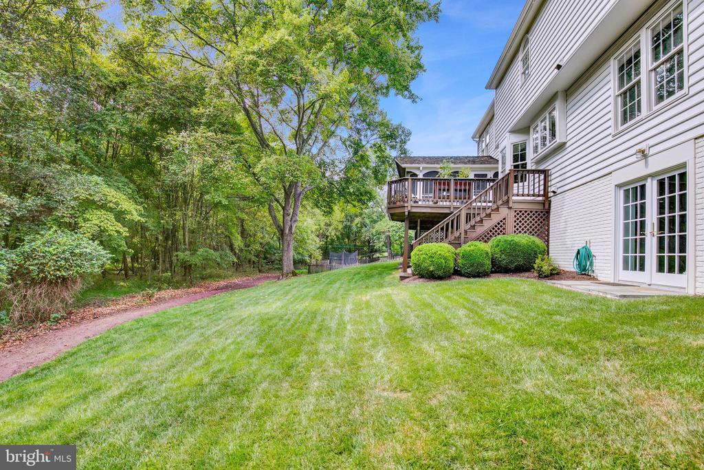 613 JACOB CT SW,LOUDOUN