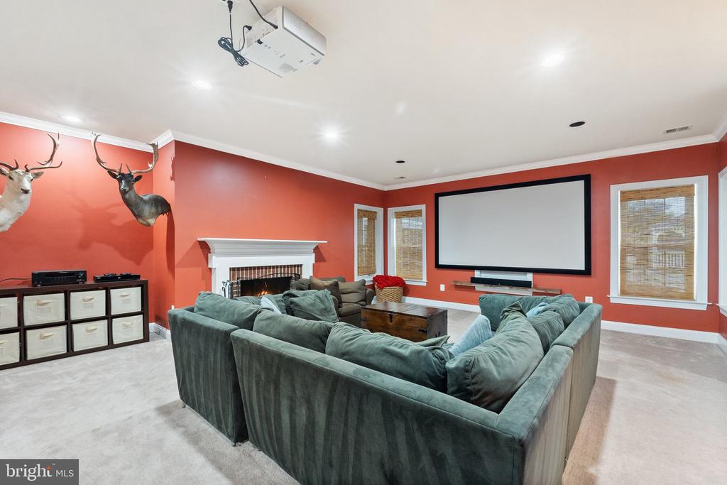 24117 GRAND ELLISON COURT