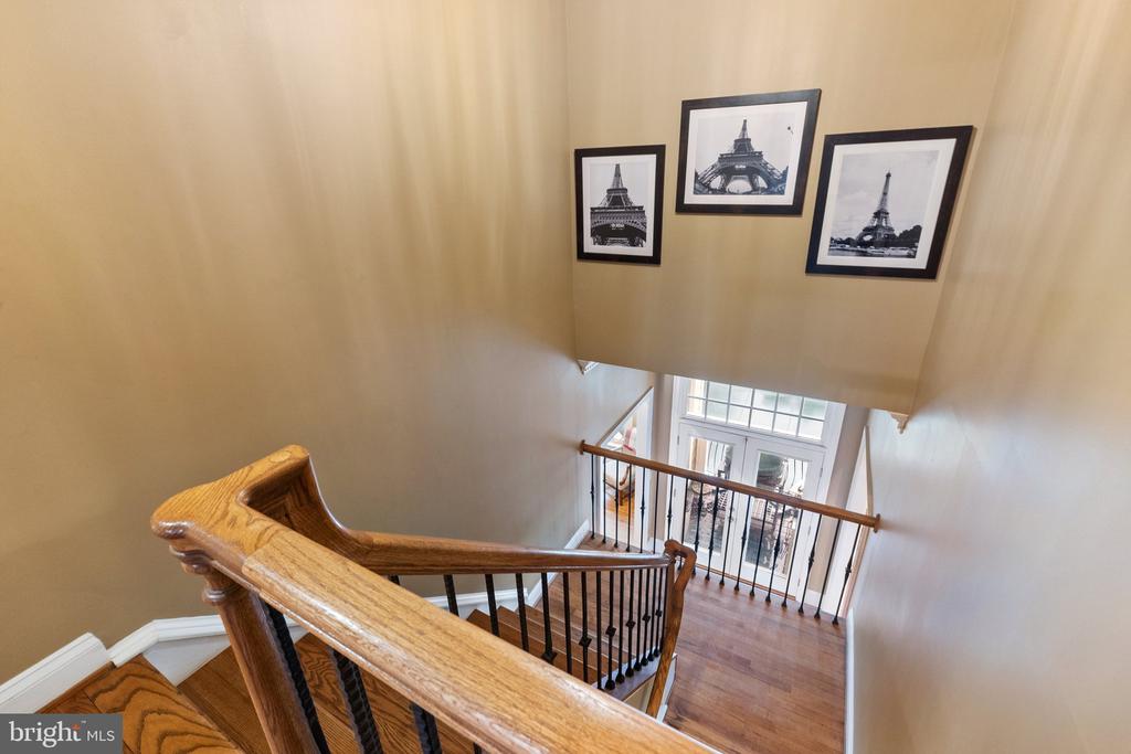 24117 GRAND ELLISON COURT