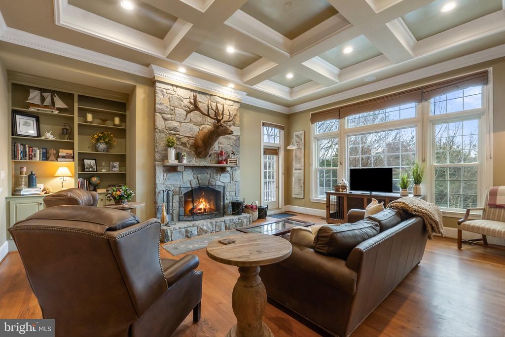 24117 GRAND ELLISON COURT