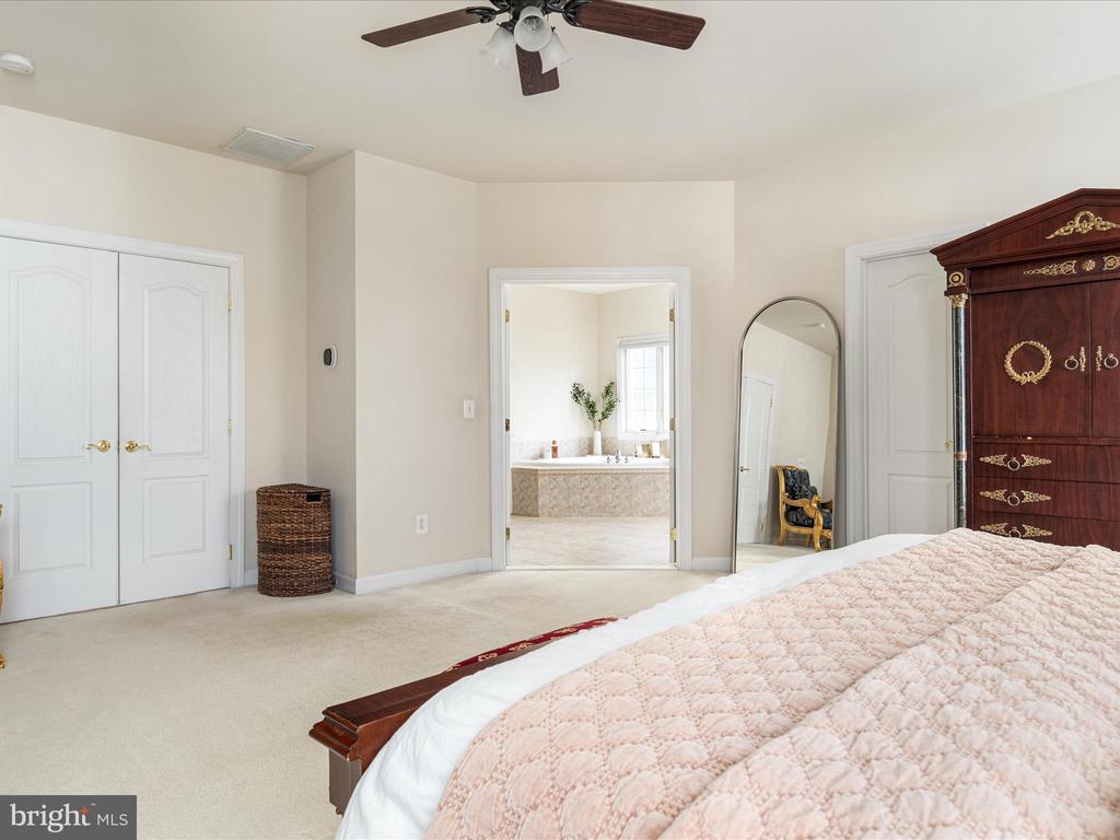 24124 HEATHER HILL PLACE