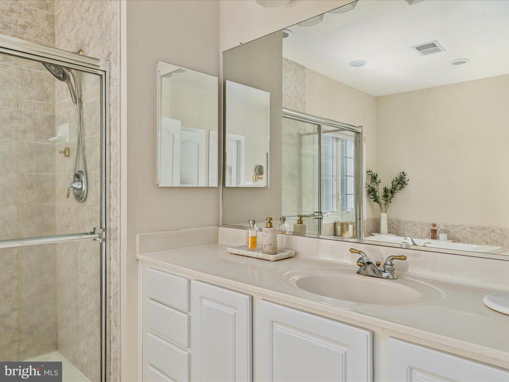 24124 HEATHER HILL PLACE