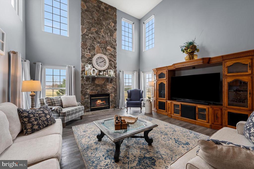 312 BILL BROWER COURT