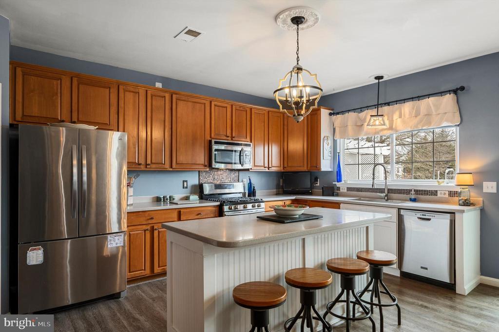 312 BILL BROWER COURT