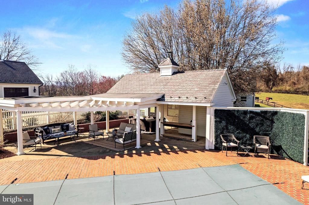 20544 BEAVERDAM BRIDGE ROAD