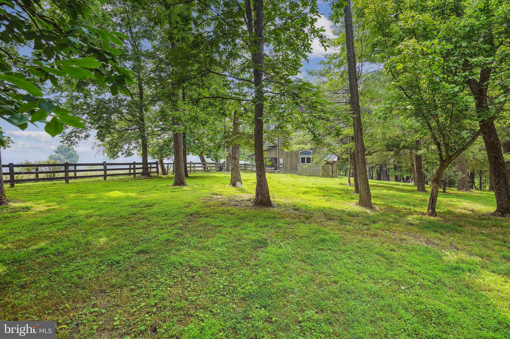 18285 FOUNDRY ROAD
