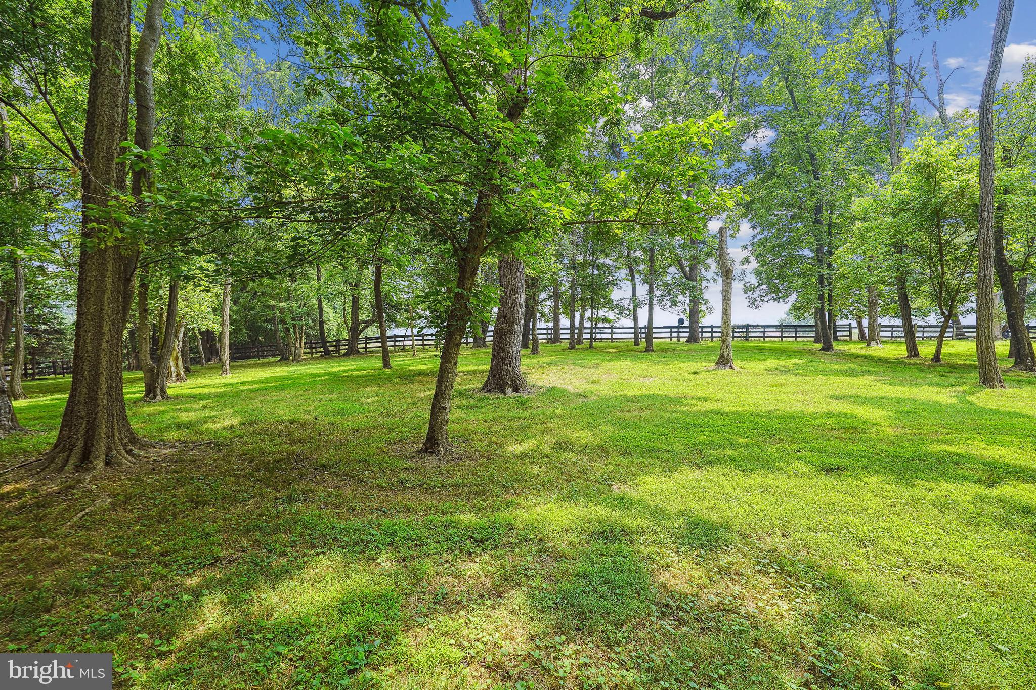 18285 FOUNDRY ROAD
