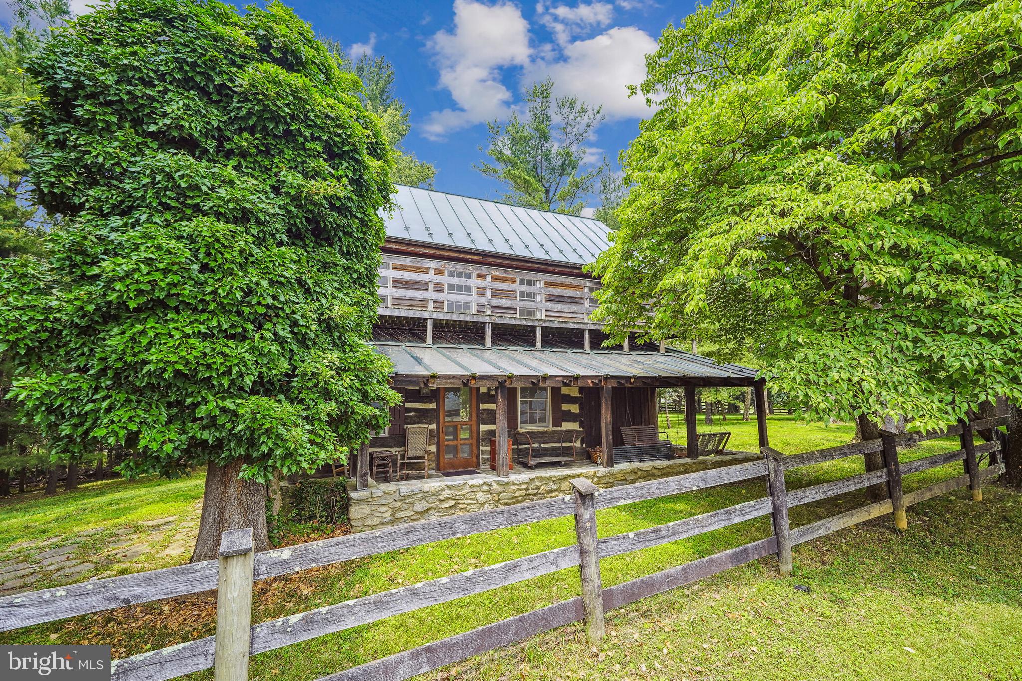 18285 FOUNDRY ROAD