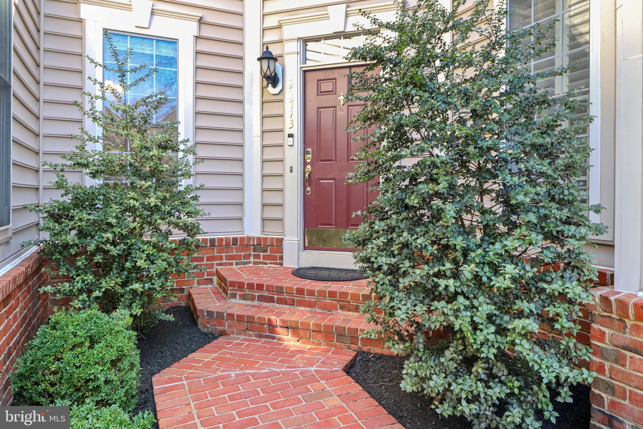 22773 HIGHCREST CIRCLE