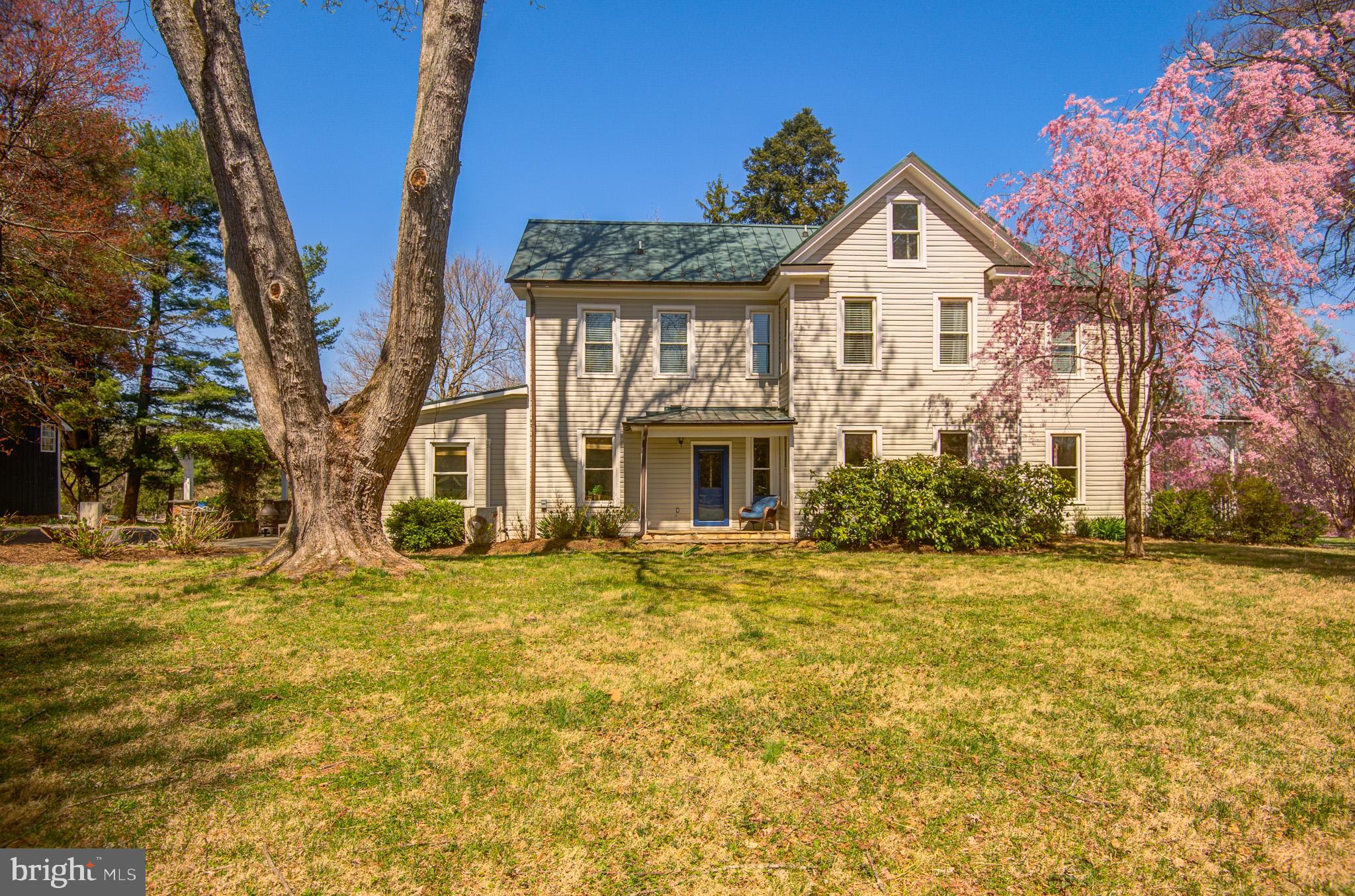 17121 SIMPSON CIRCLE