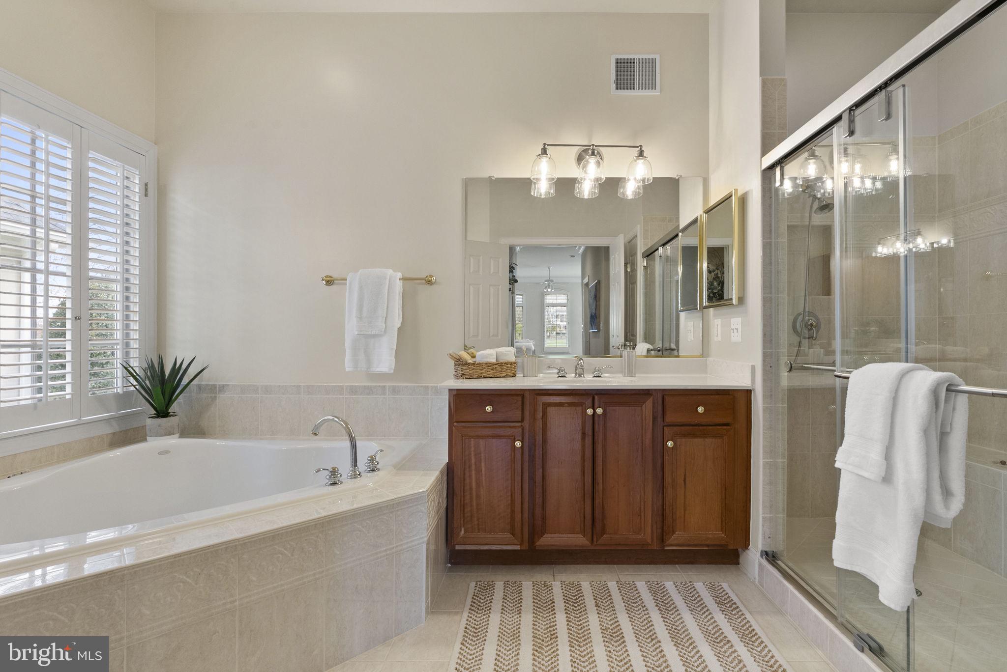 43576 JACKSON HOLE CIRCLE