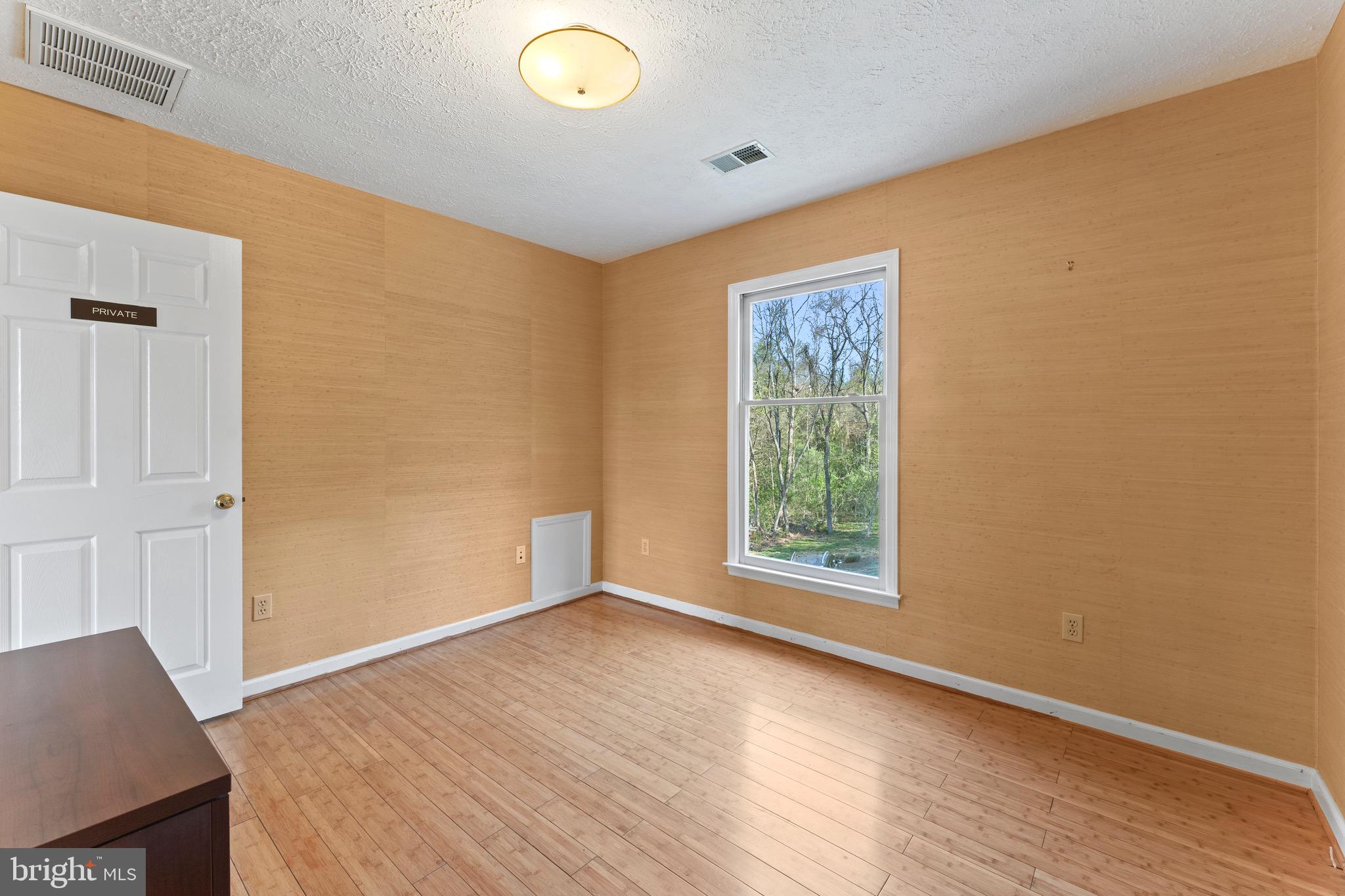 39070 LITTLE RIVER TURNPIKE