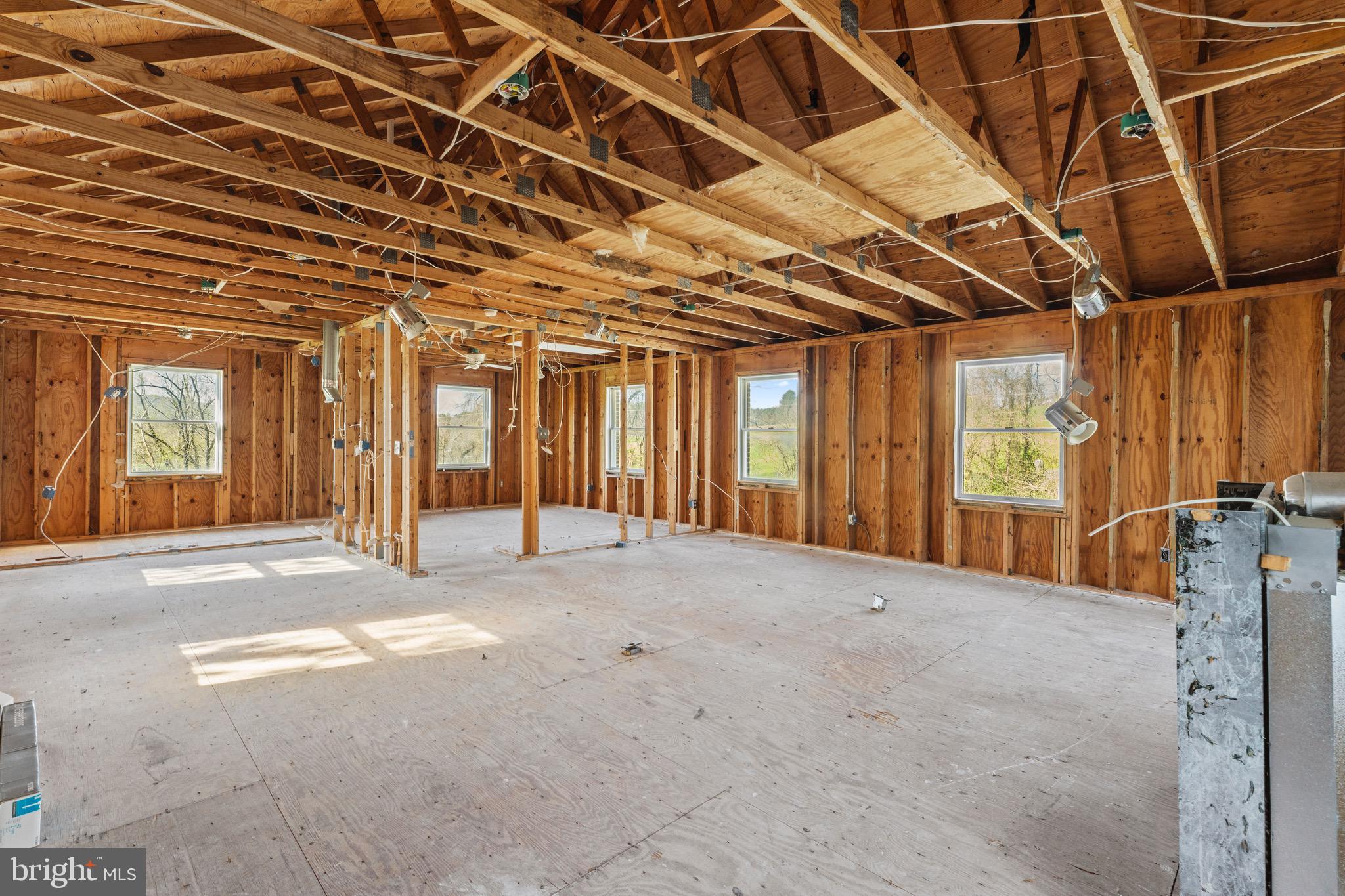 39070 LITTLE RIVER TURNPIKE