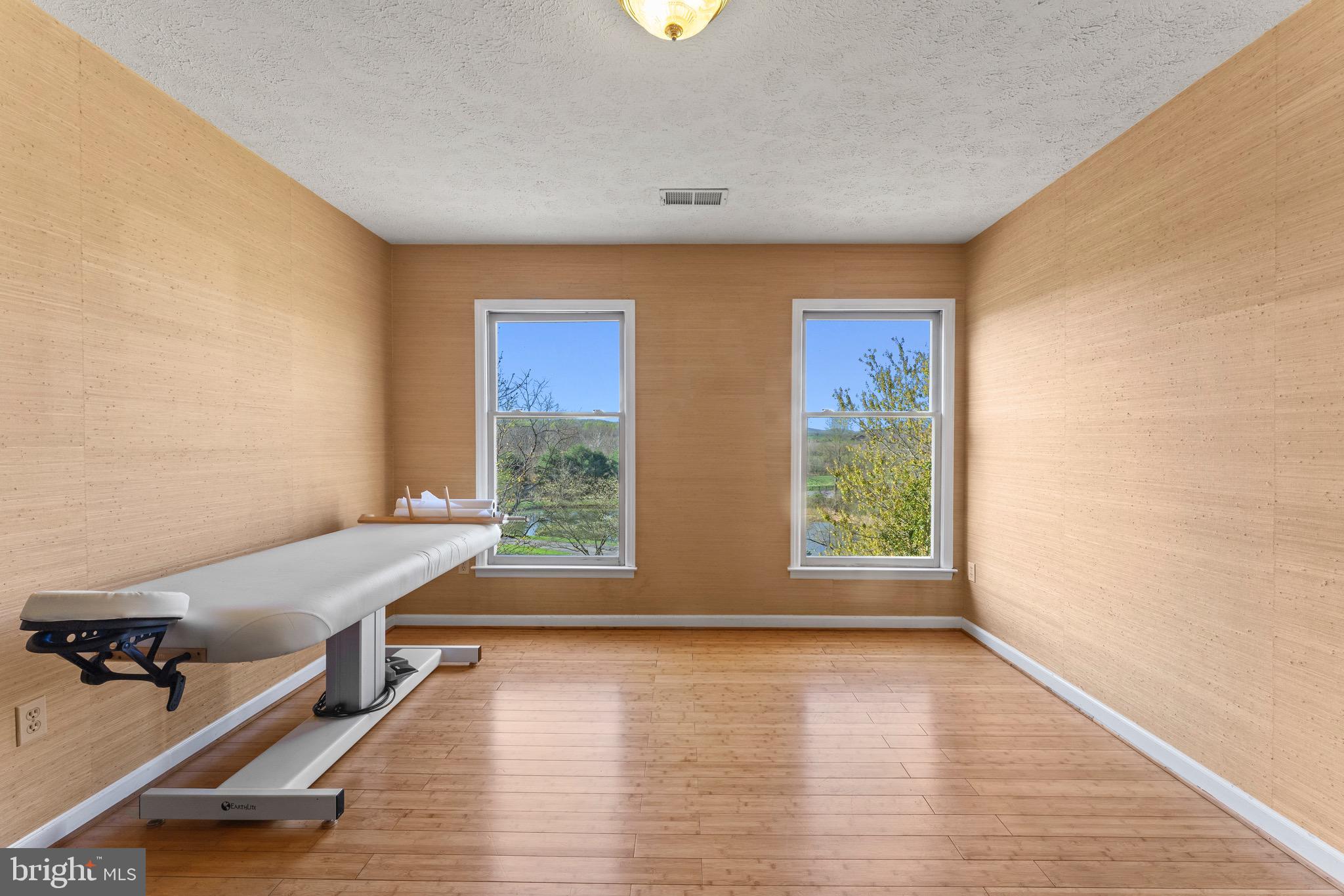 39070 LITTLE RIVER TURNPIKE