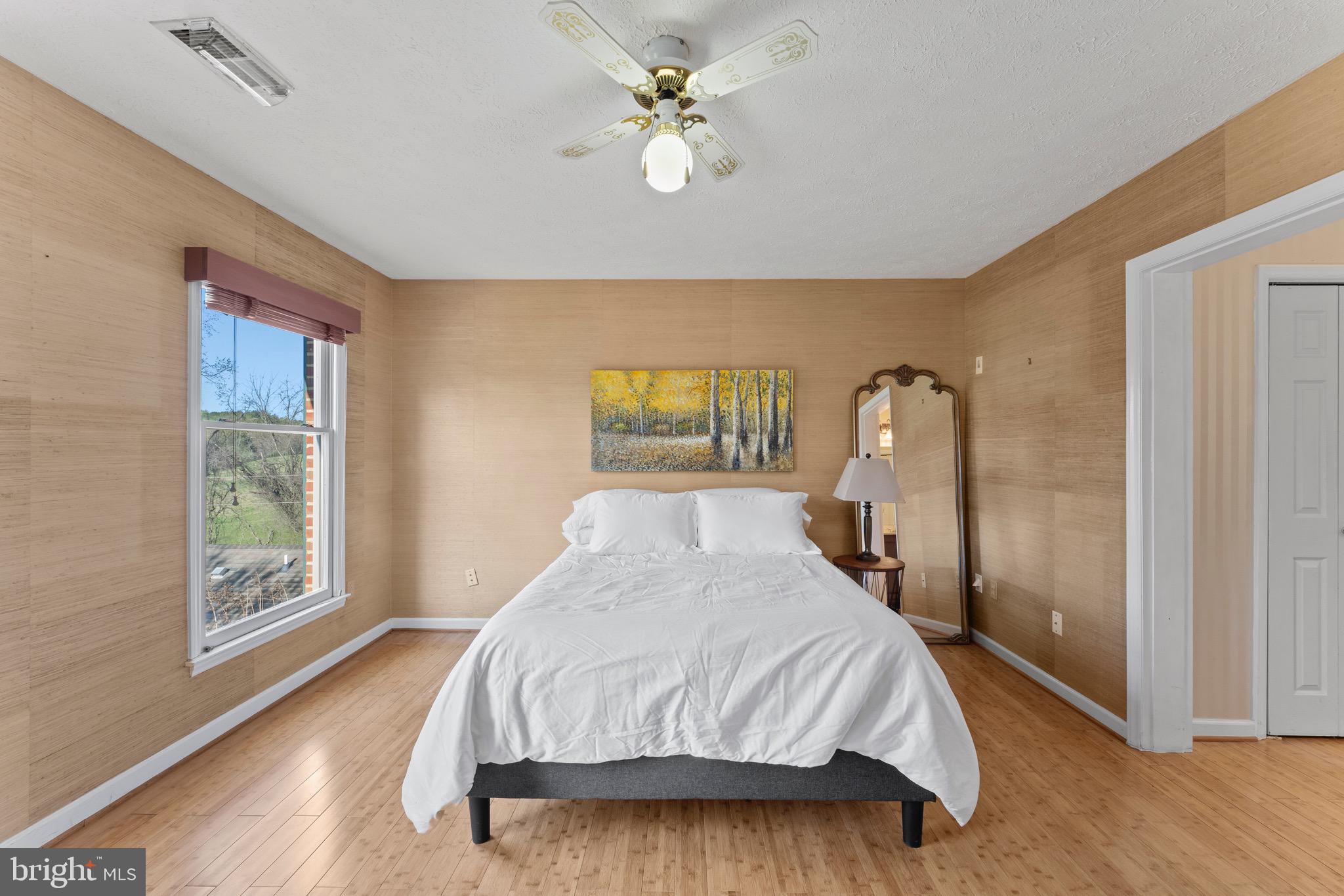 39070 LITTLE RIVER TURNPIKE