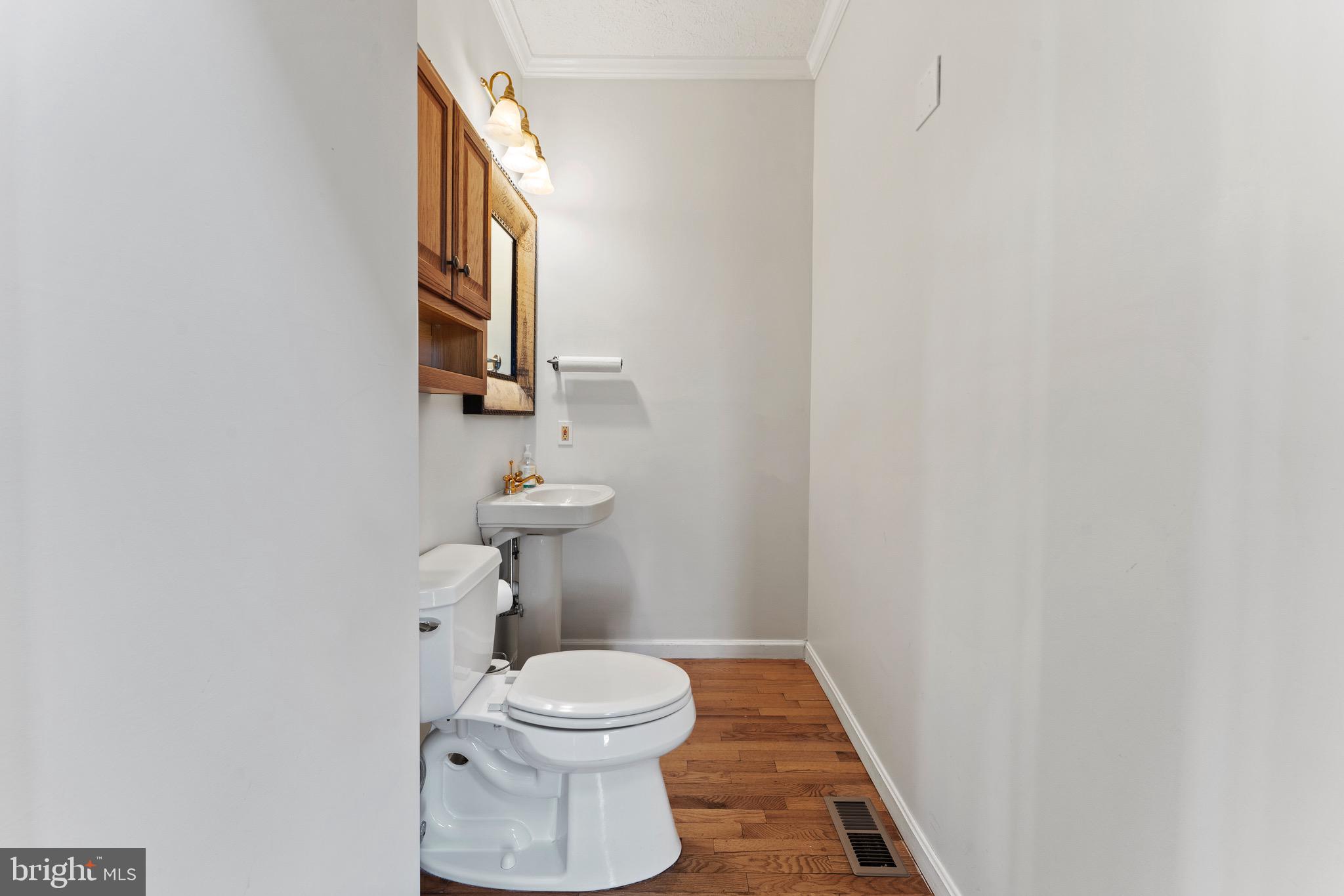 39070 LITTLE RIVER TURNPIKE