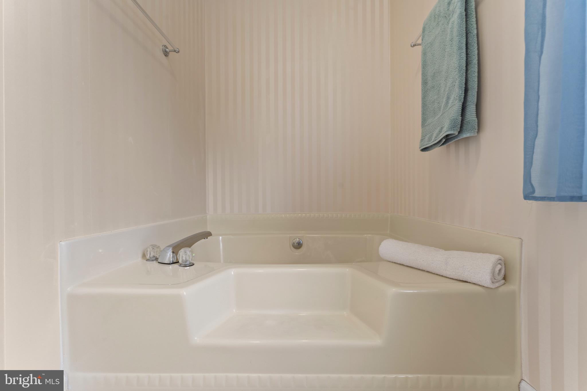 39070 LITTLE RIVER TURNPIKE