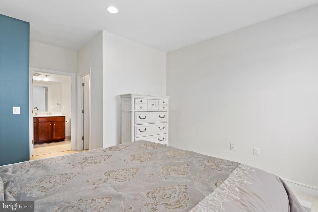 42791 MACBETH TERRACE