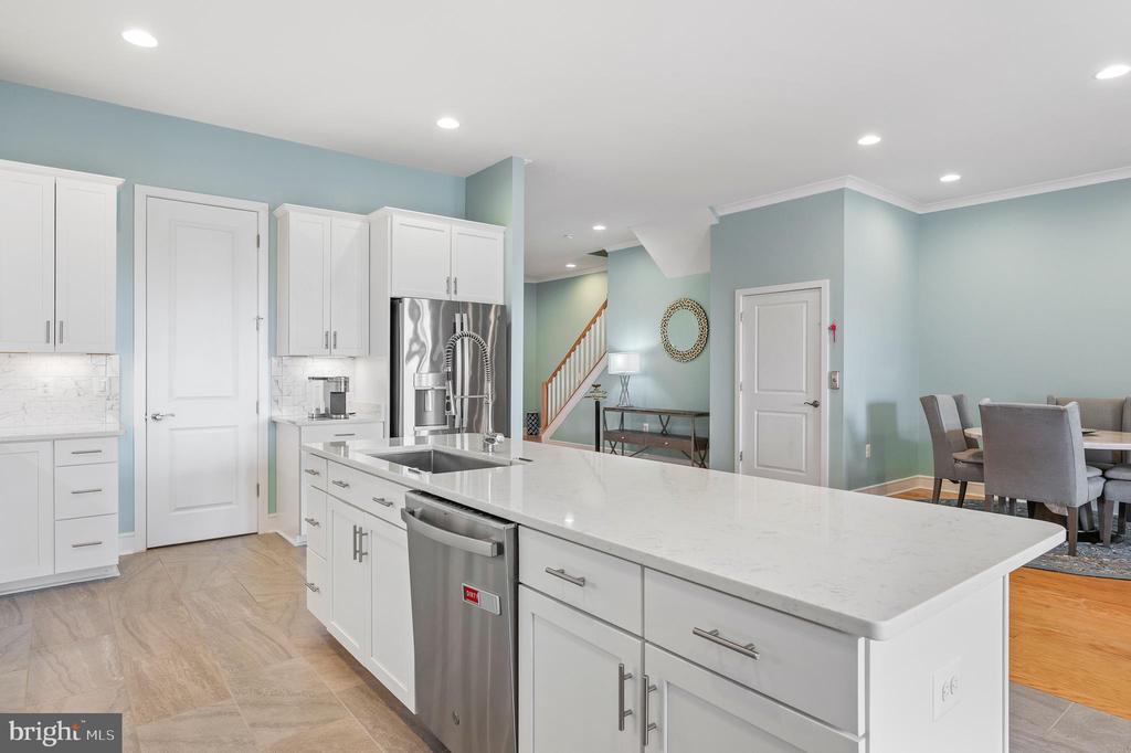 42791 MACBETH TERRACE