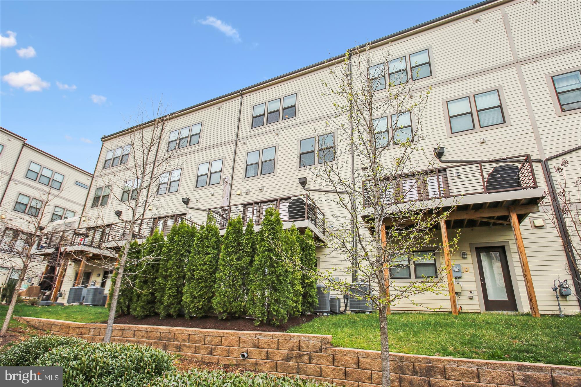 43075 TRACK BED TERRACE