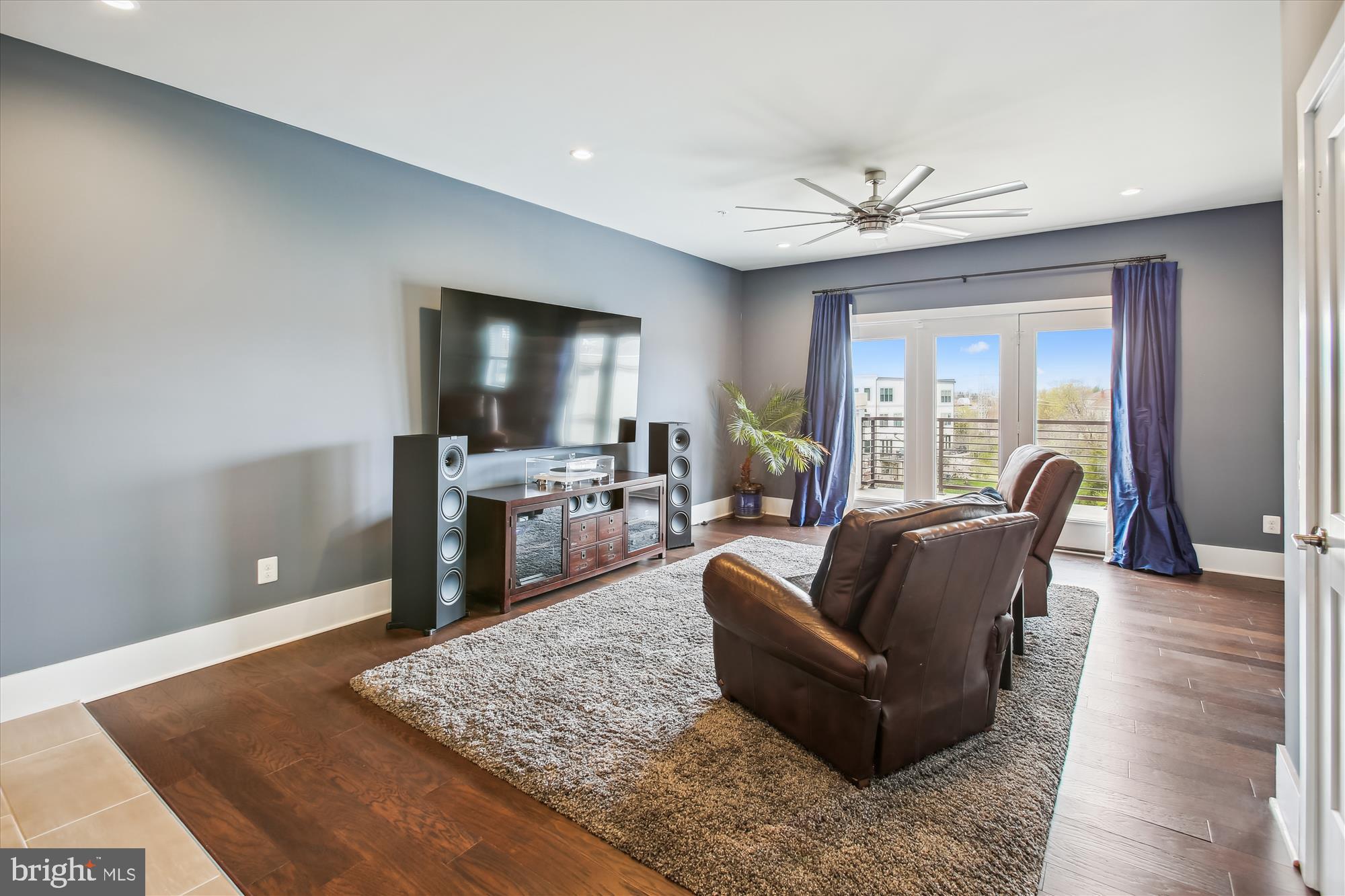 43075 TRACK BED TERRACE