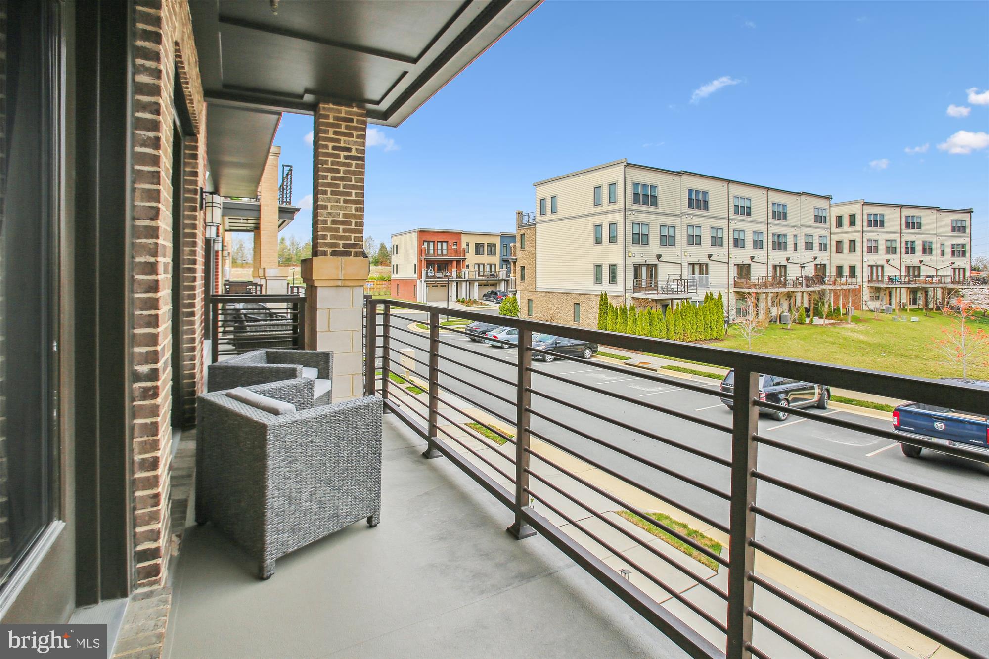 43075 TRACK BED TERRACE