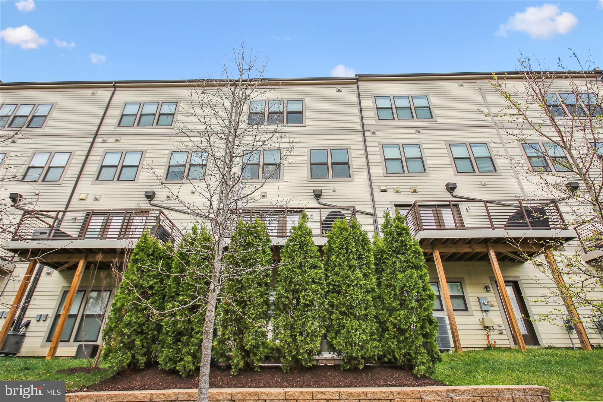 43075 TRACK BED TERRACE