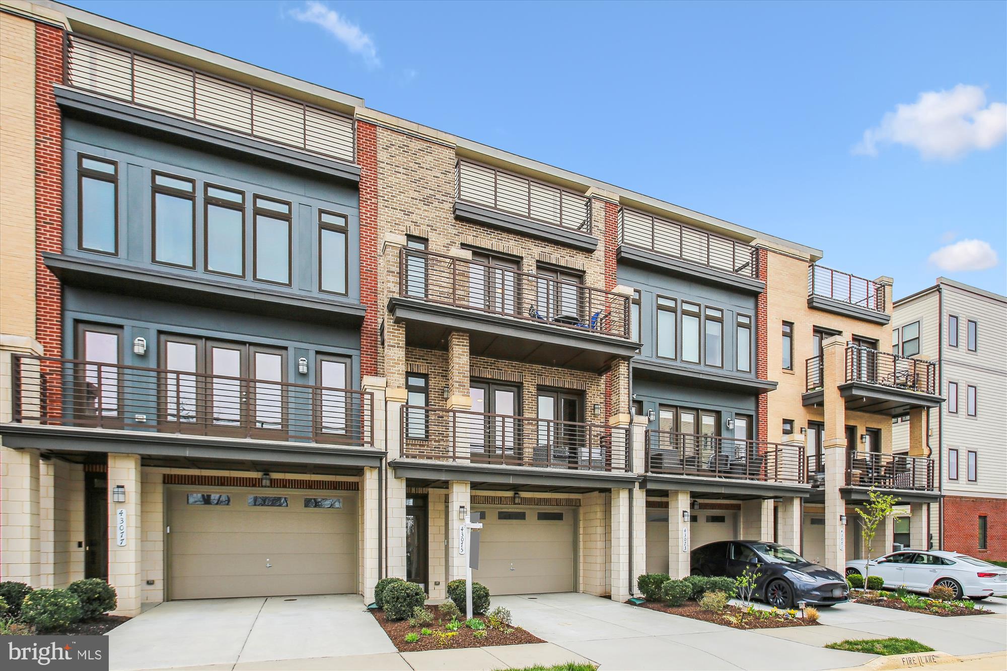 43075 TRACK BED TERRACE