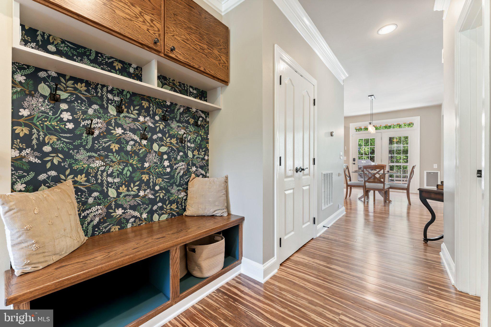 110 ROSEBROOK COURT NW