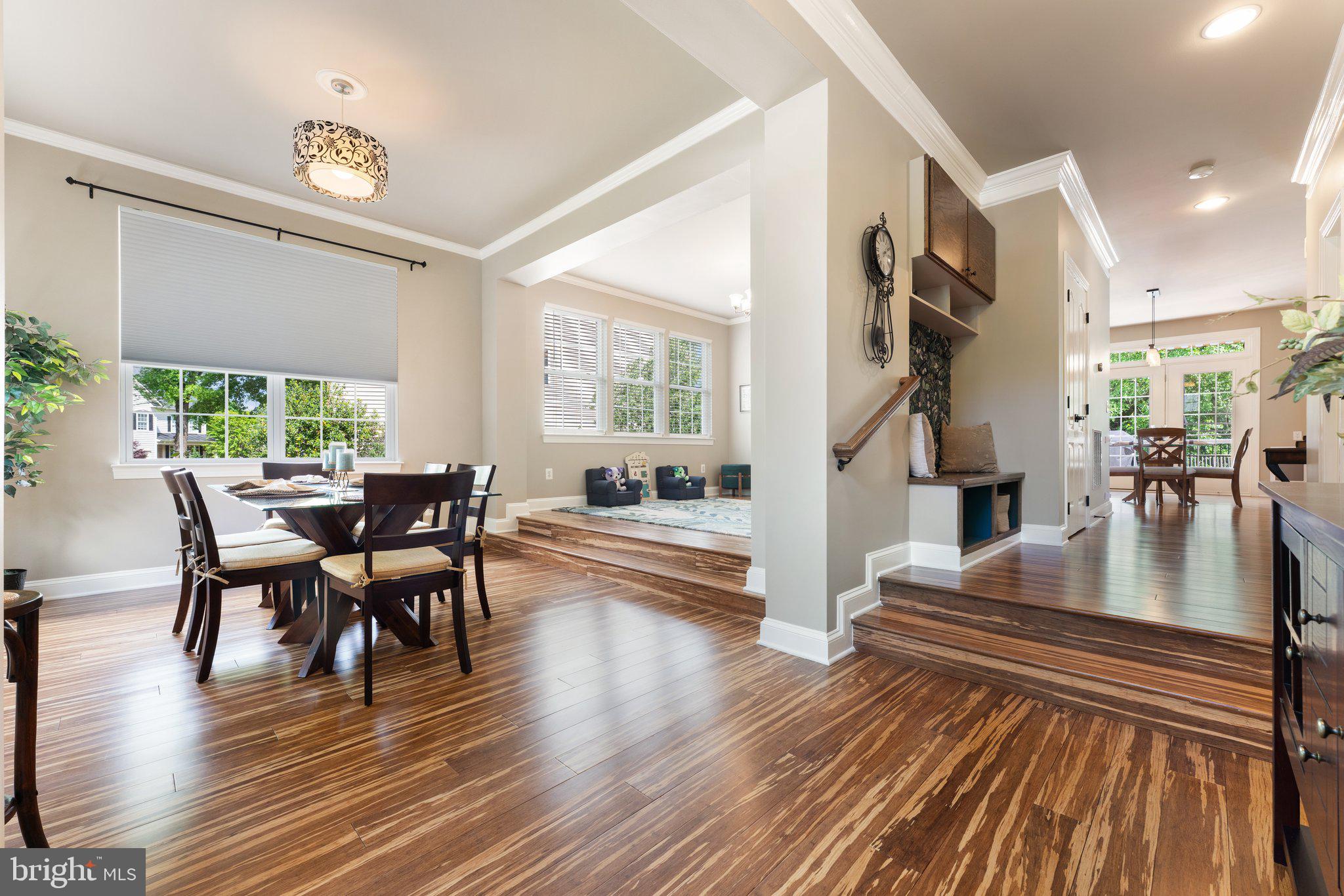 110 ROSEBROOK COURT NW