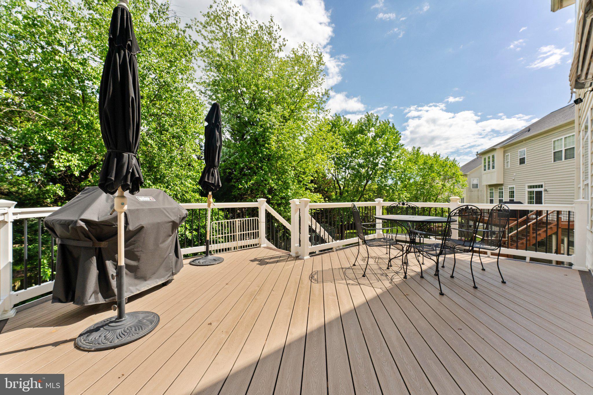 110 ROSEBROOK COURT NW