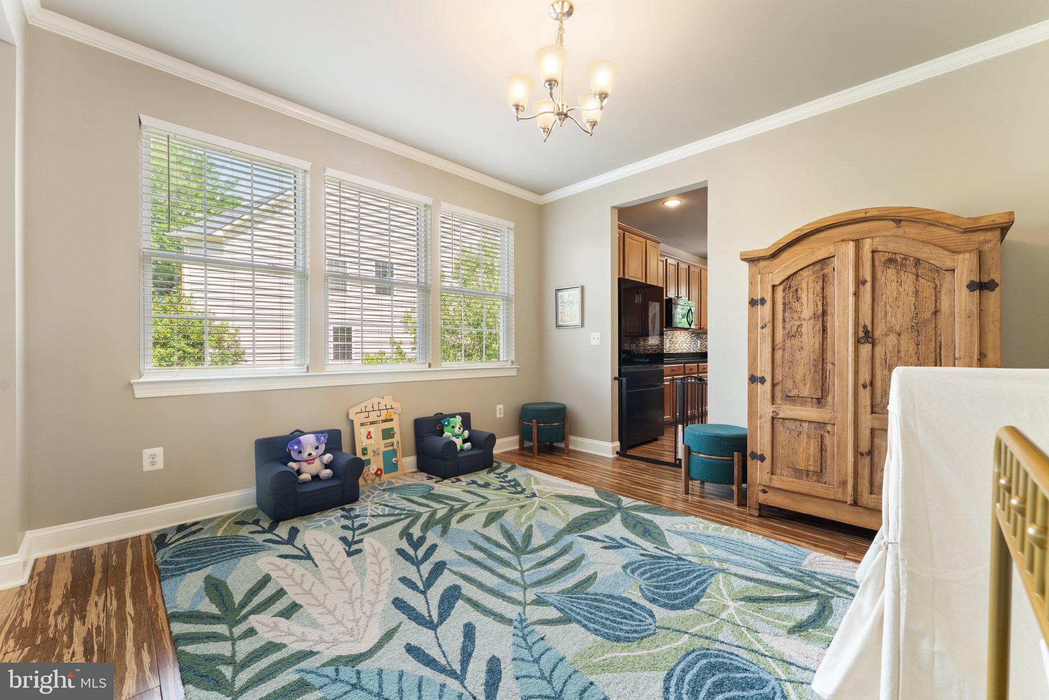 110 ROSEBROOK COURT NW