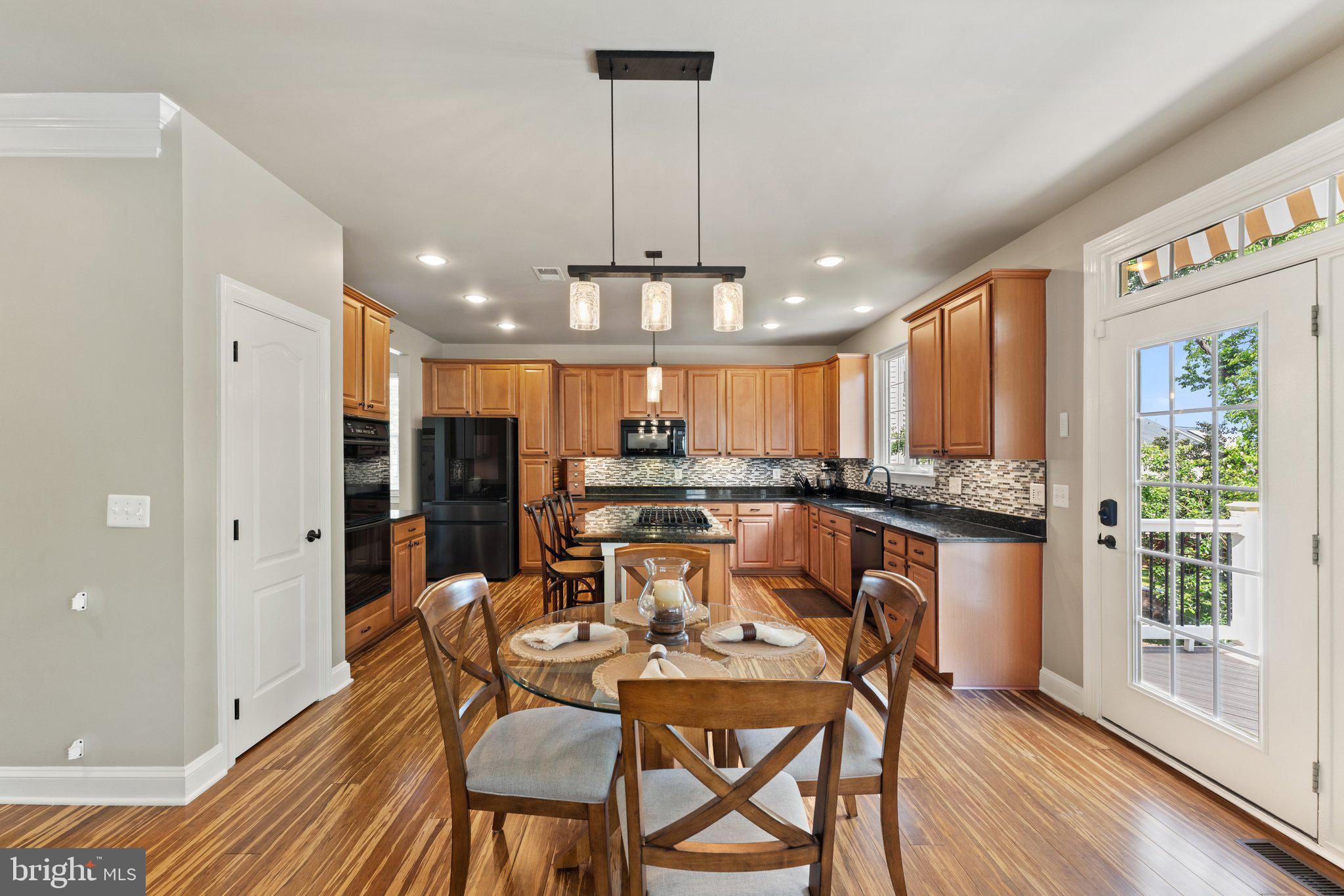 110 ROSEBROOK COURT NW