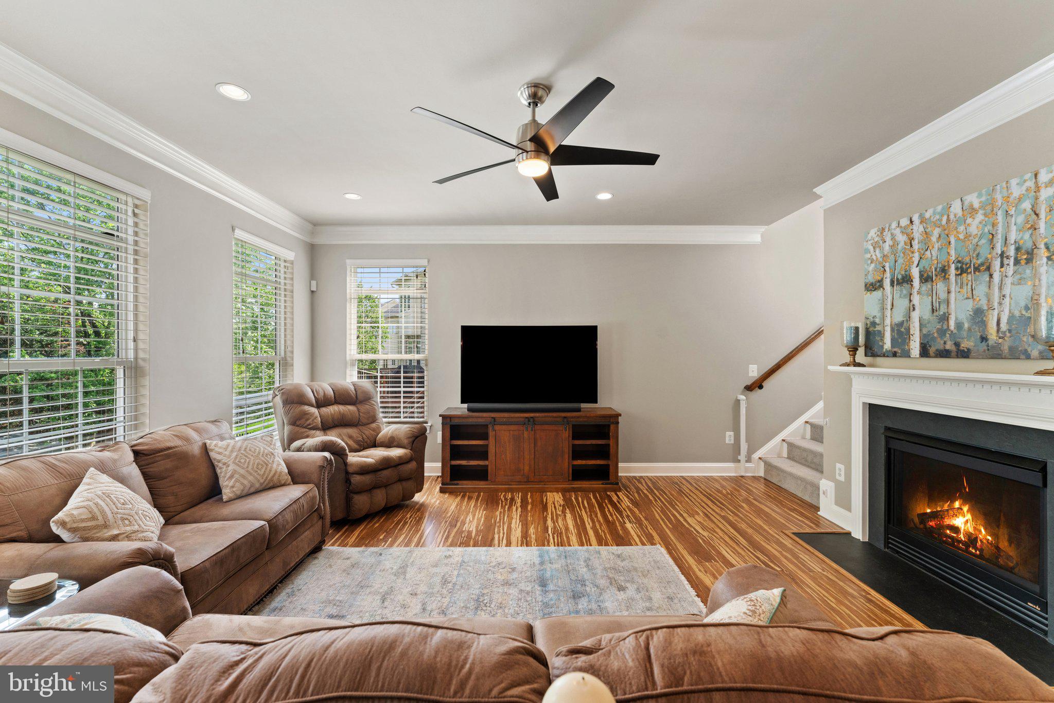 110 ROSEBROOK COURT NW