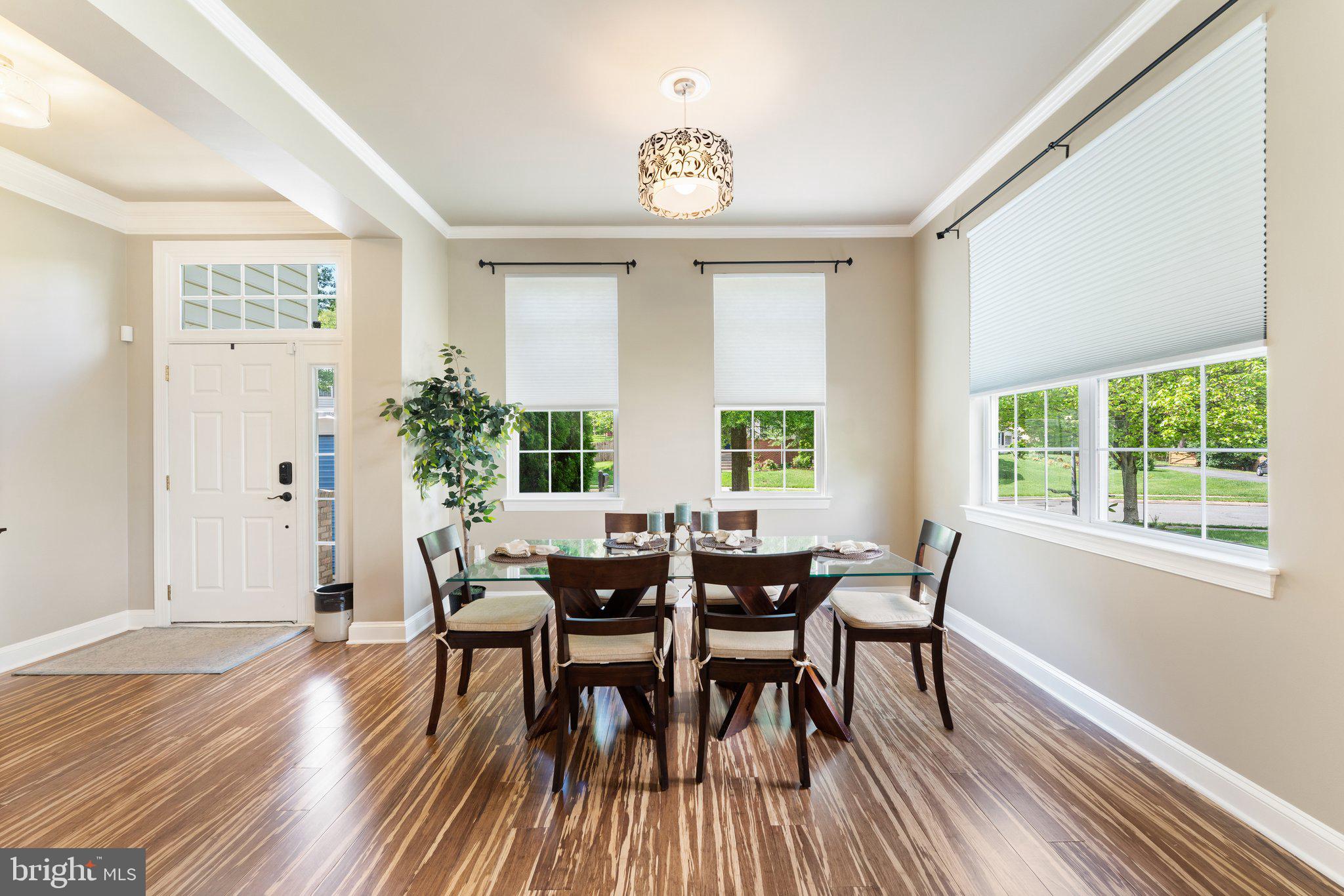 110 ROSEBROOK COURT NW