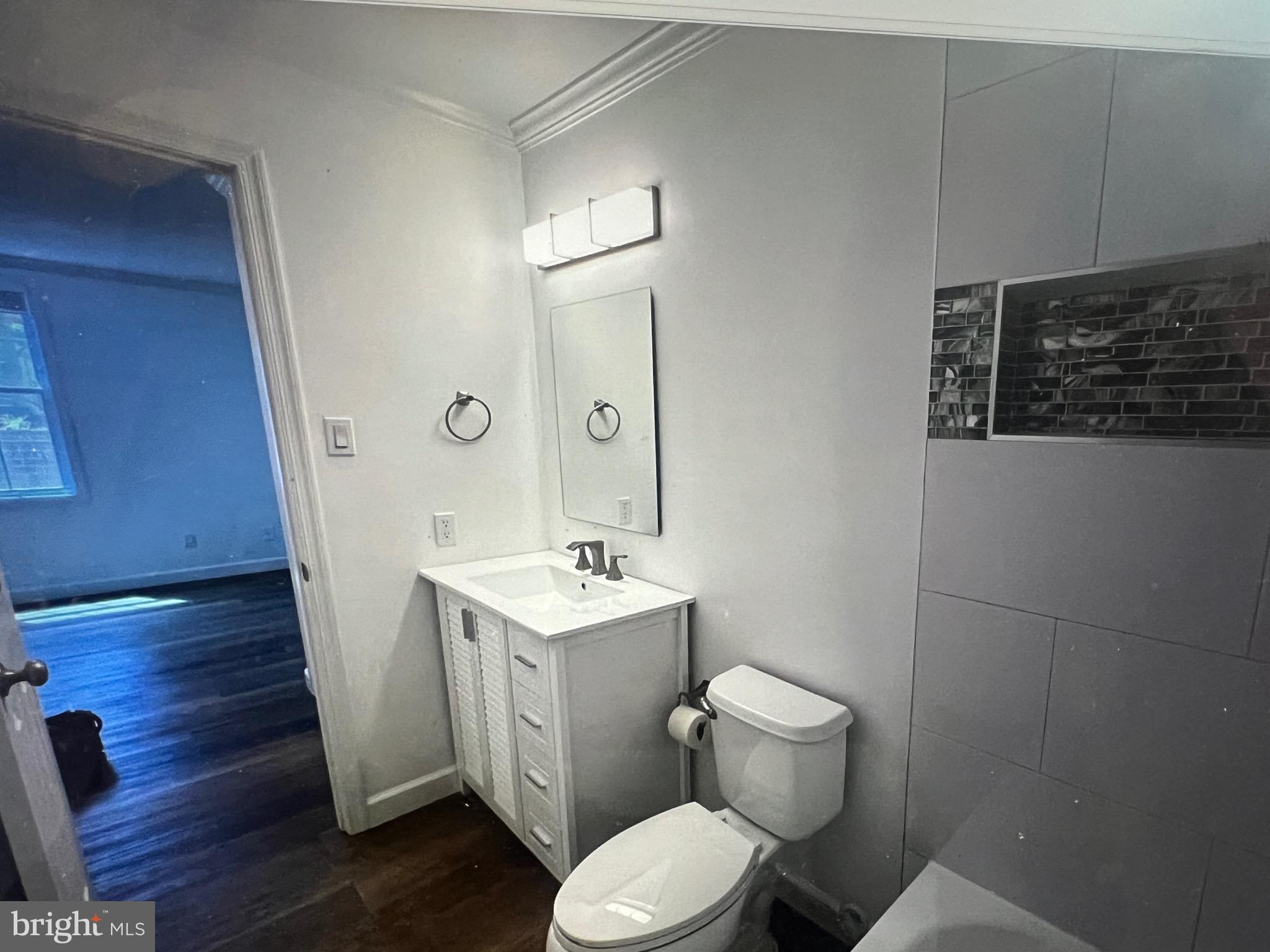 1113 HUNTMASTER TERRACE NE 101