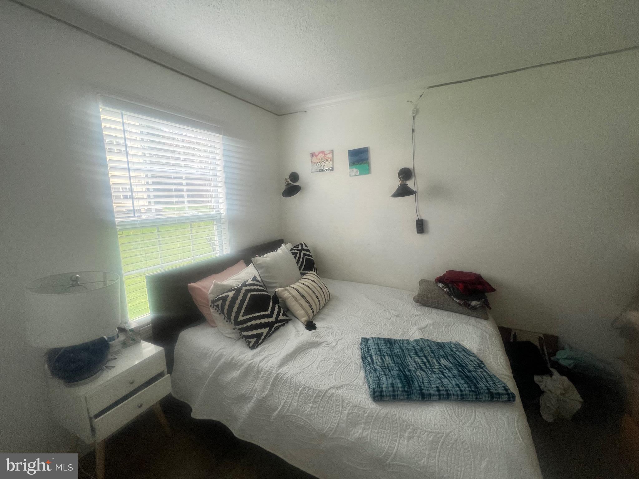 1113 HUNTMASTER TERRACE NE 101